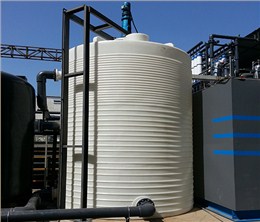30噸純水PE水箱/水塔