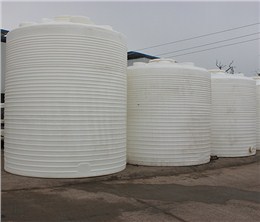 30噸污水PE水箱/水塔